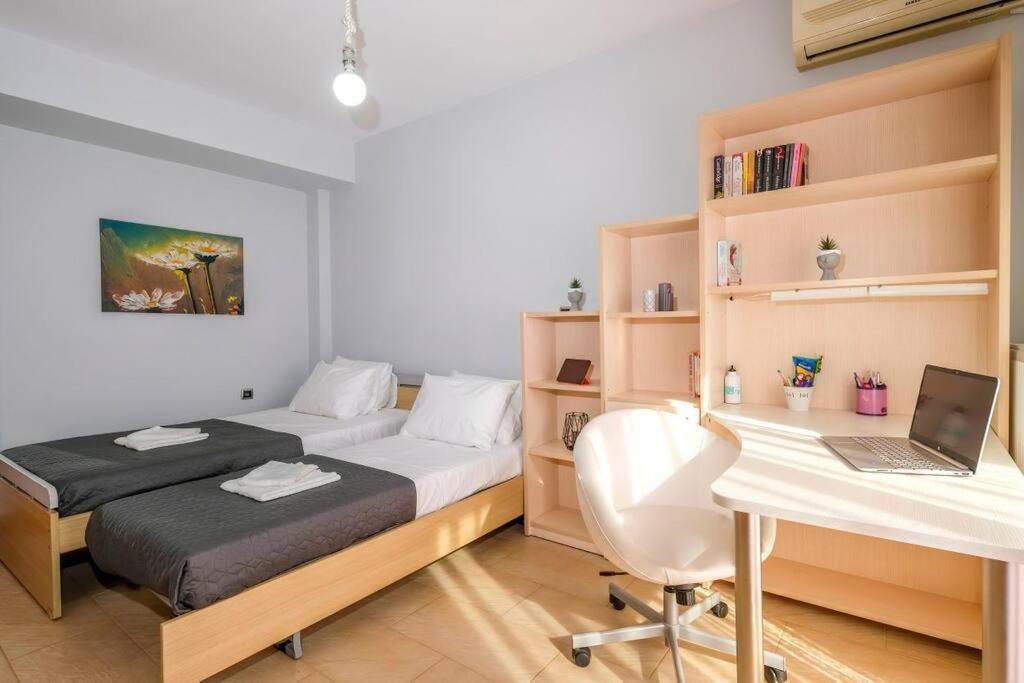 Bay View Apartment Chania  Bagian luar foto