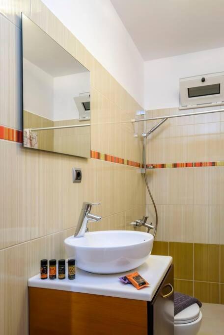 Bay View Apartment Chania  Bagian luar foto